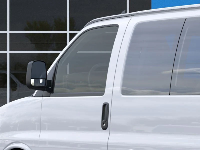 2025 Chevrolet Express - Image 12 of 21