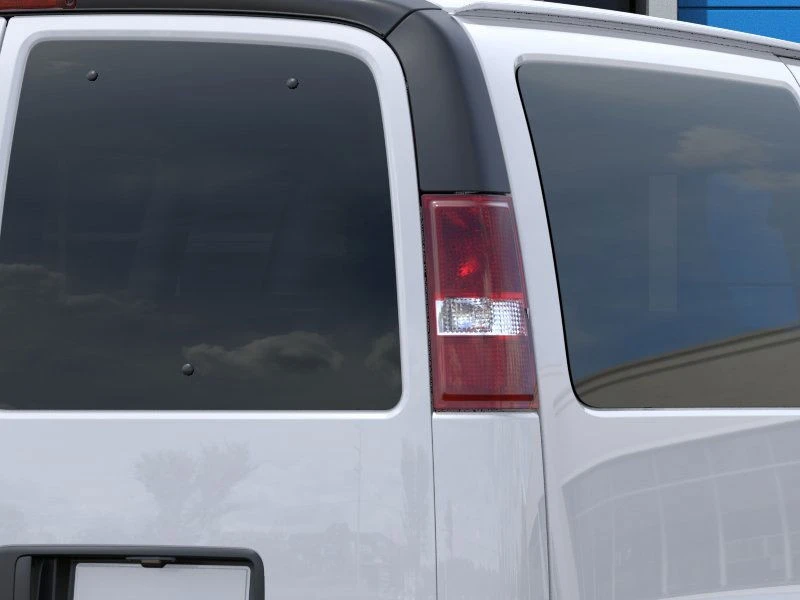 2025 Chevrolet Express - Image 11 of 21