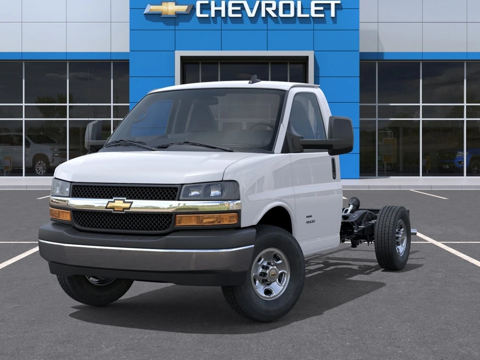 2025 Chevrolet Express - Image 6 of 21