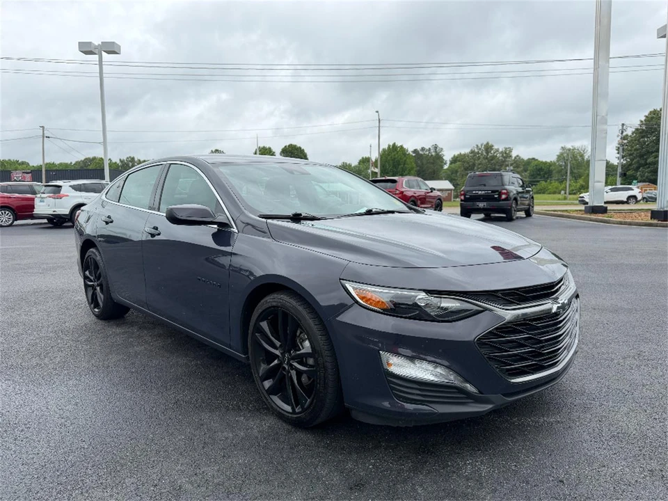 2025 Chevrolet Malibu - Image 6 of 31
