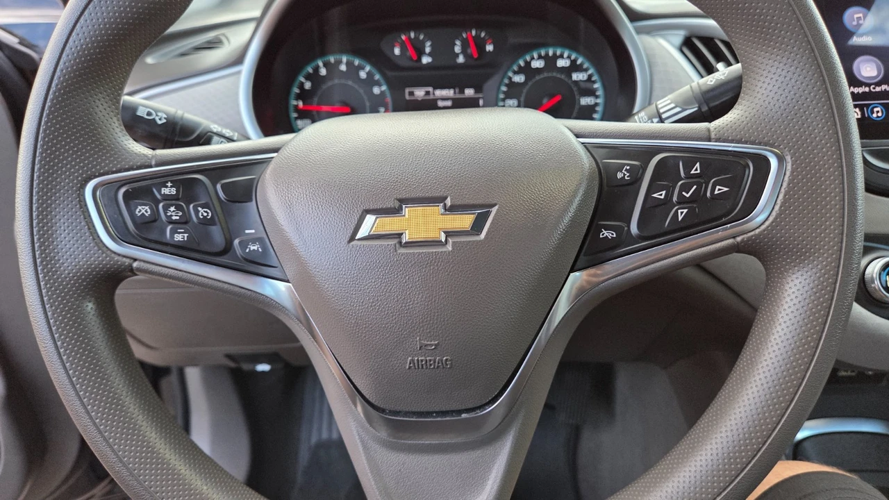 2025 Chevrolet Malibu - Image 19 of 21