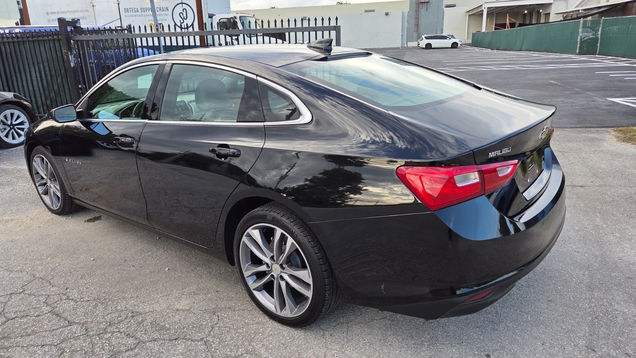 2025 Chevrolet Malibu - Image 5 of 21