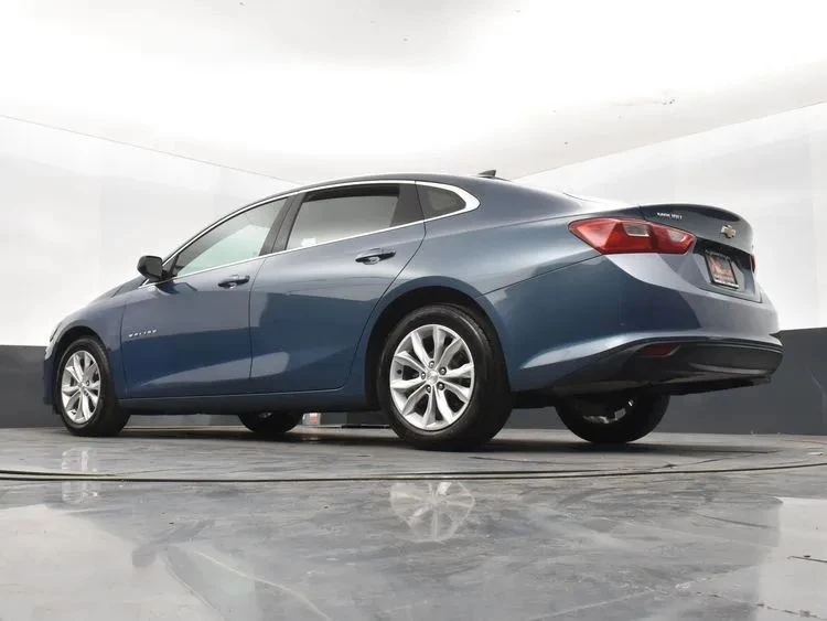 2025 Chevrolet Malibu - Image 11 of 12