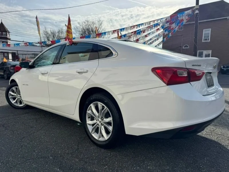 2025 Chevrolet Malibu - Image 3 of 12