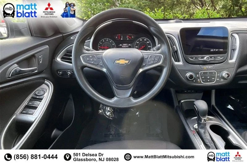 2025 Chevrolet Malibu - Image 6 of 12