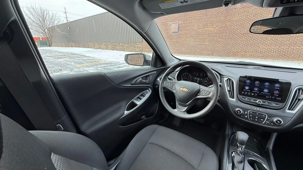 2025 Chevrolet Malibu - Image 12 of 21