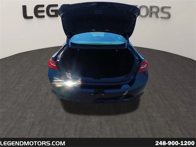 2025 Chevrolet Malibu - Image 15 of 21