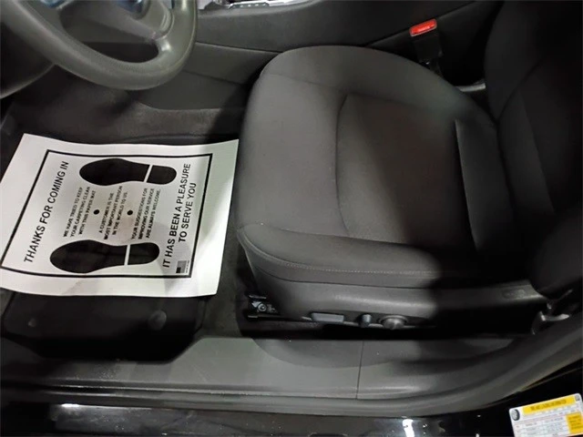 2025 Chevrolet Malibu - Image 12 of 12
