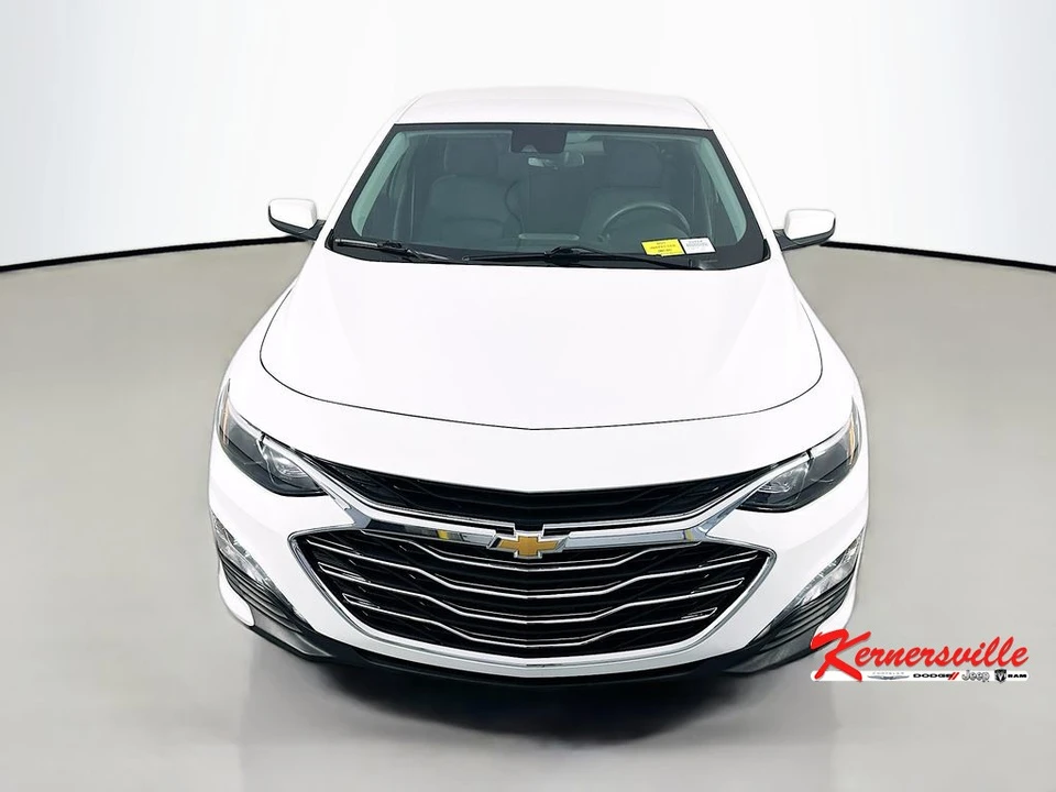 2025 Chevrolet Malibu - Image 2 of 21