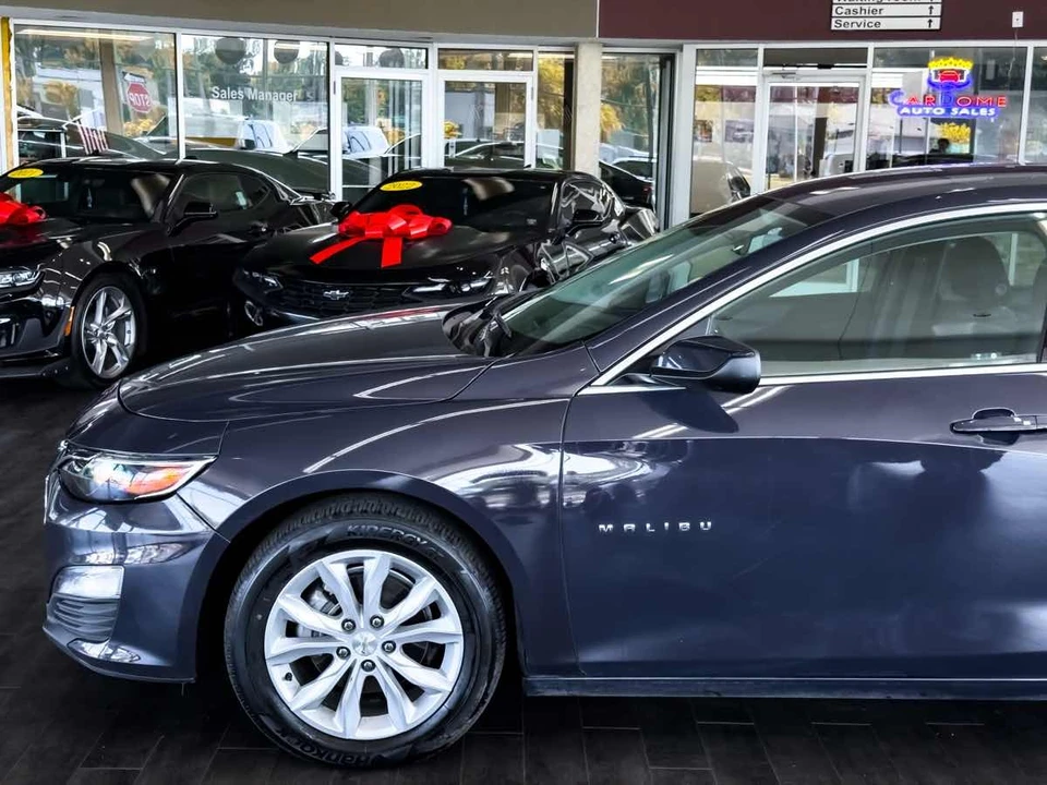 2025 Chevrolet Malibu - Image 8 of 12