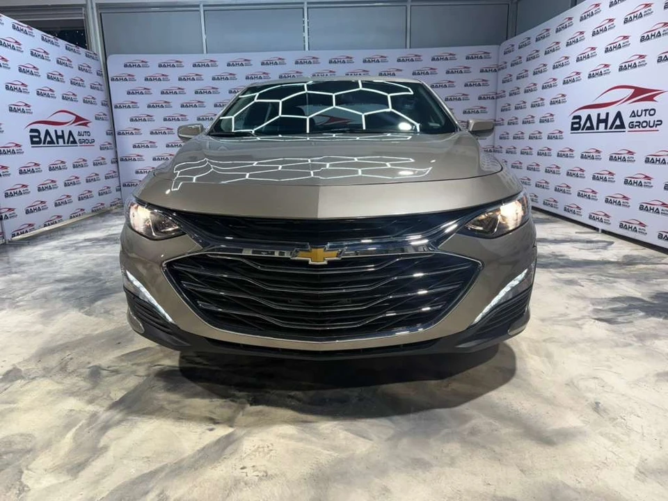 2025 Chevrolet Malibu - Image 2 of 21