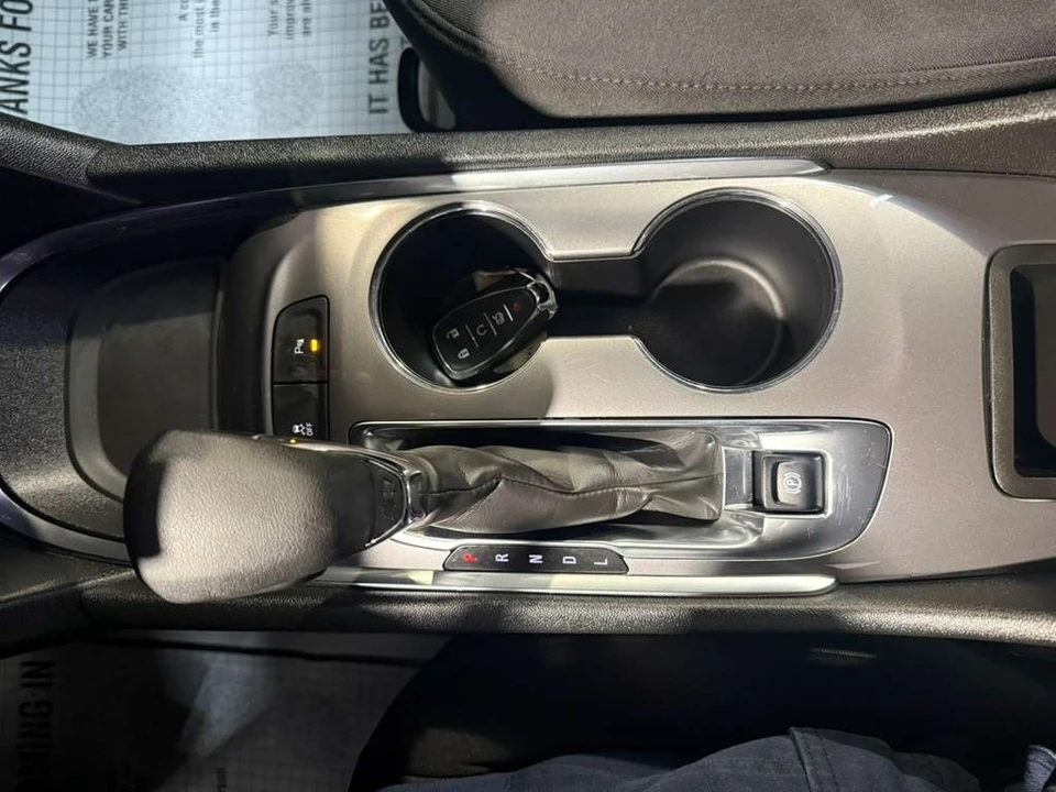 2025 Chevrolet Malibu - Image 17 of 21