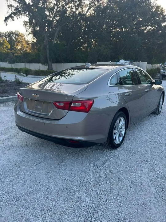 2025 Chevrolet Malibu - Image 9 of 18