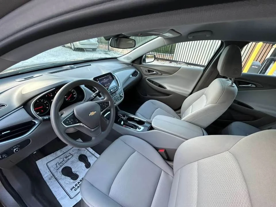 2025 Chevrolet Malibu - Image 11 of 18