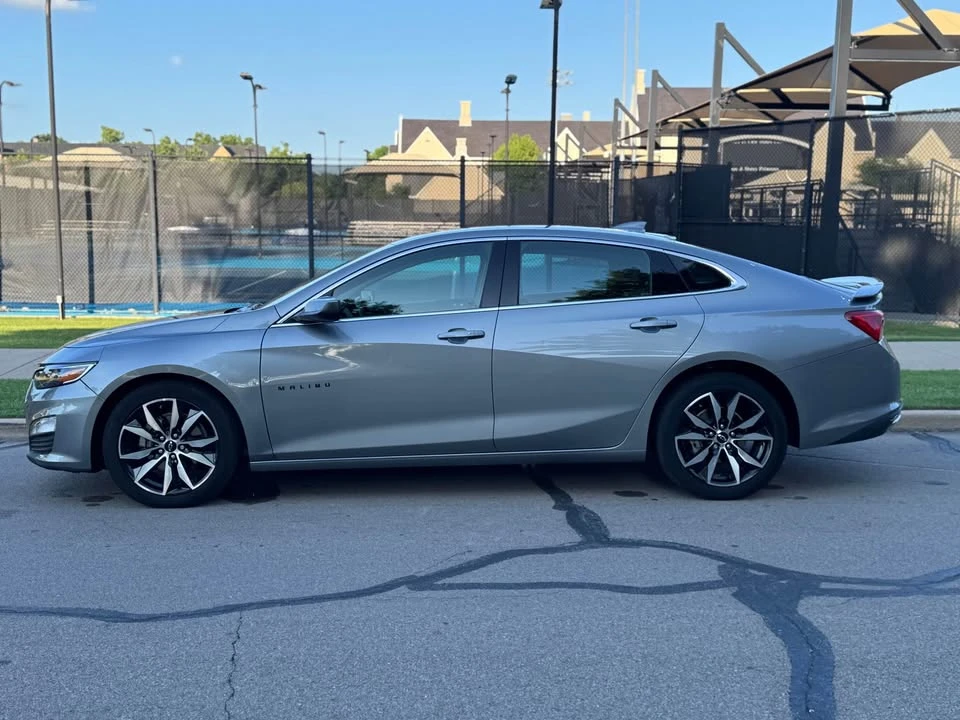2025 Chevrolet Malibu - Image 4 of 18
