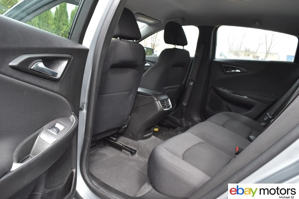 2025 Chevrolet Malibu - Image 13 of 21