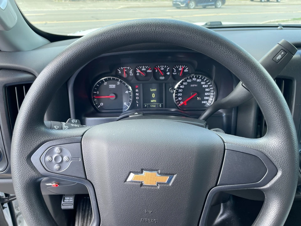 2025 Chevrolet Silverado - Image 23 of 24