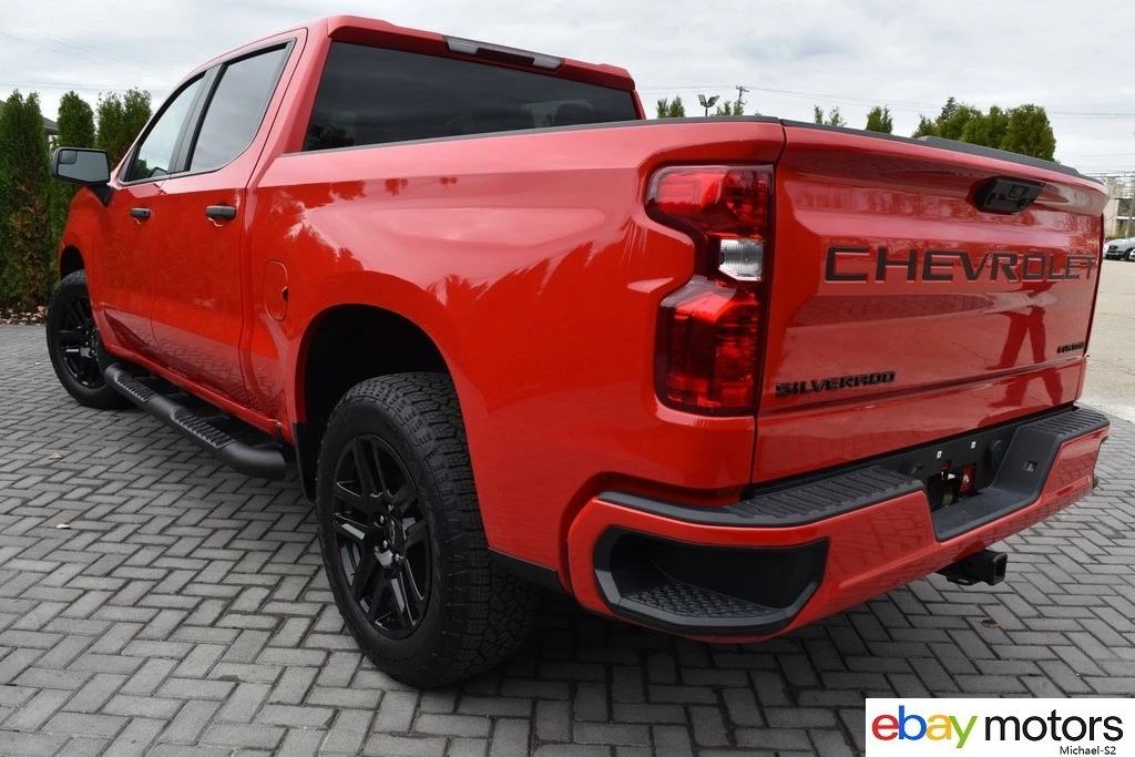 2025 Chevrolet Silverado 4th Gen - Image 8 of 21