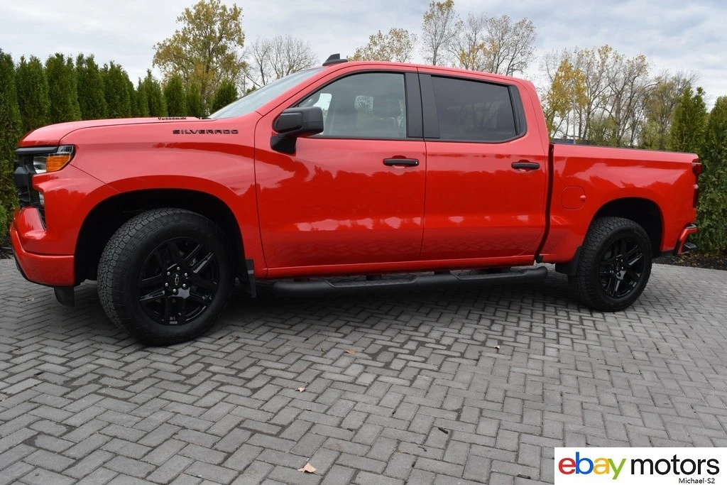 2025 Chevrolet Silverado 4th Gen - Image 9 of 21
