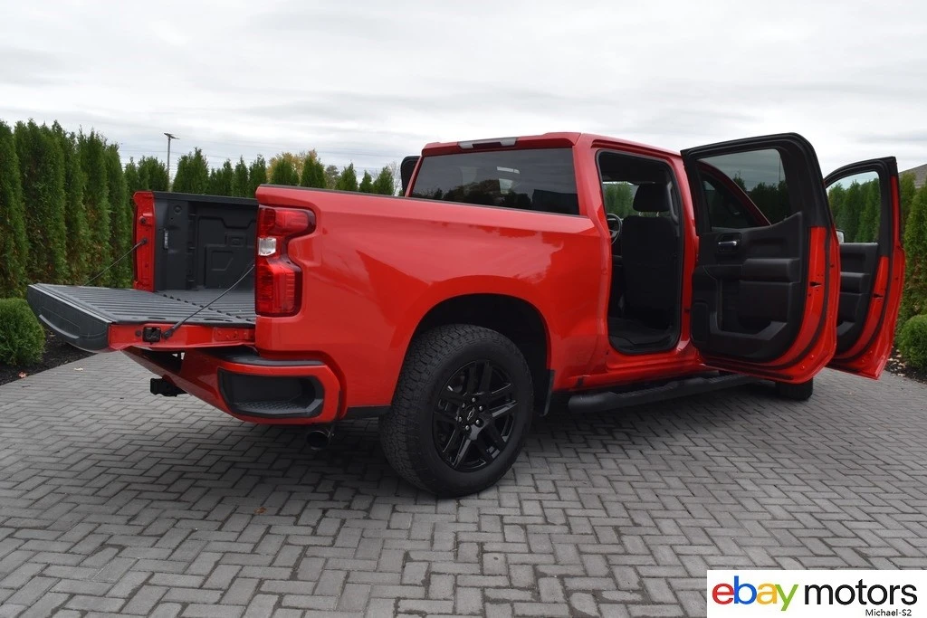 2025 Chevrolet Silverado 4th Gen - Image 19 of 21