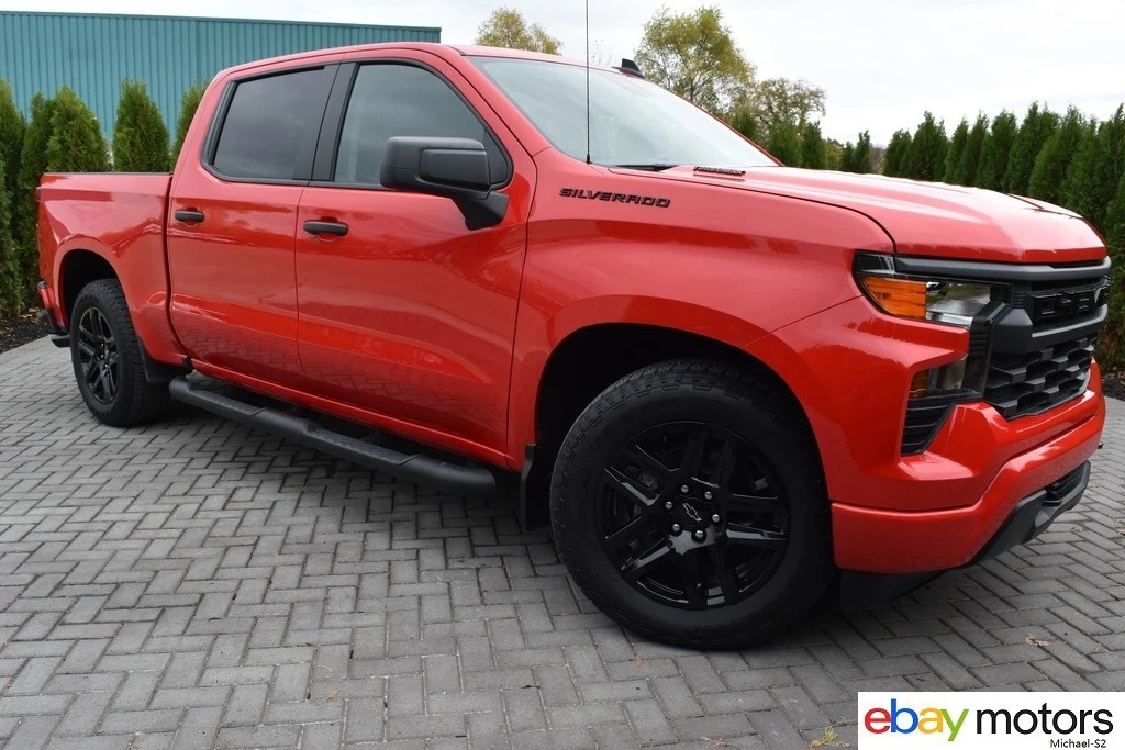 2025 Chevrolet Silverado 4th Gen - Image 3 of 21