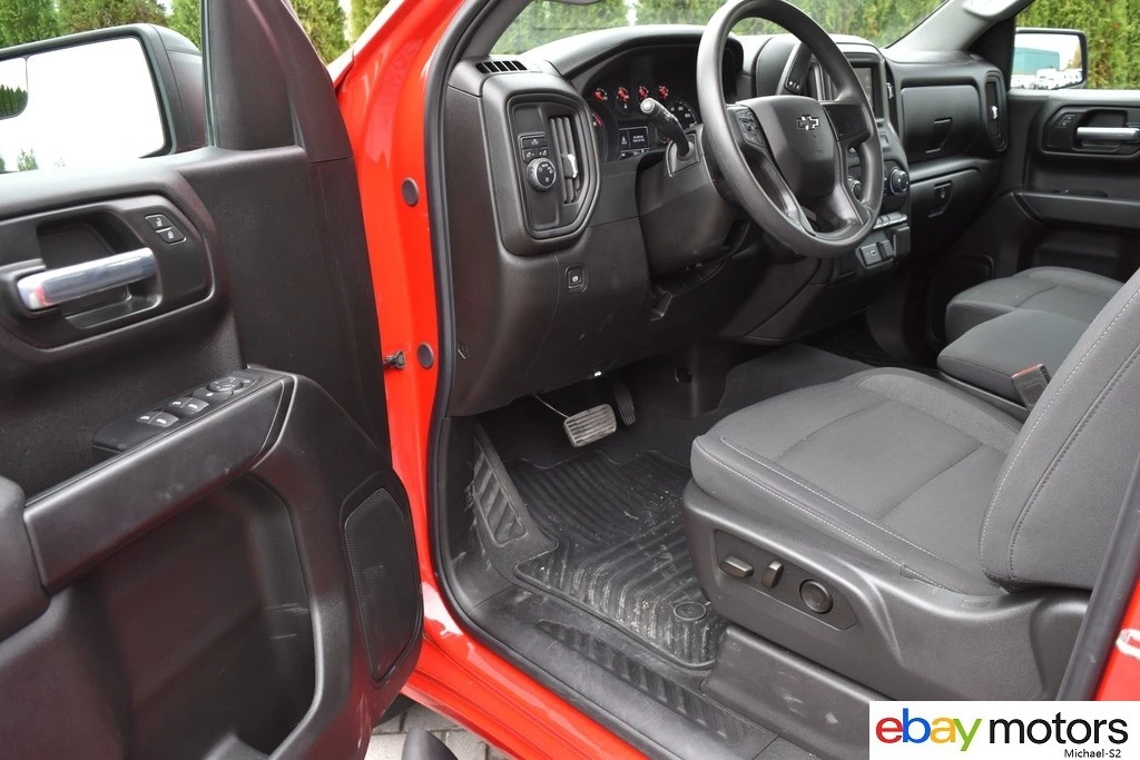 2025 Chevrolet Silverado 4th Gen - Image 13 of 21