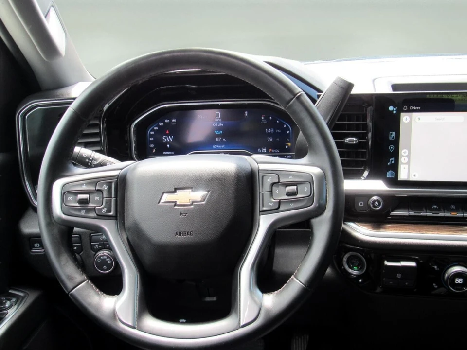 2025 Chevrolet Silverado 4th Gen - Image 17 of 21