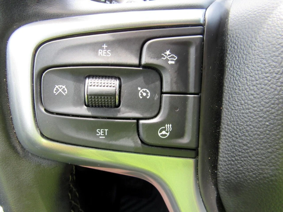 2025 Chevrolet Silverado 4th Gen - Image 19 of 21