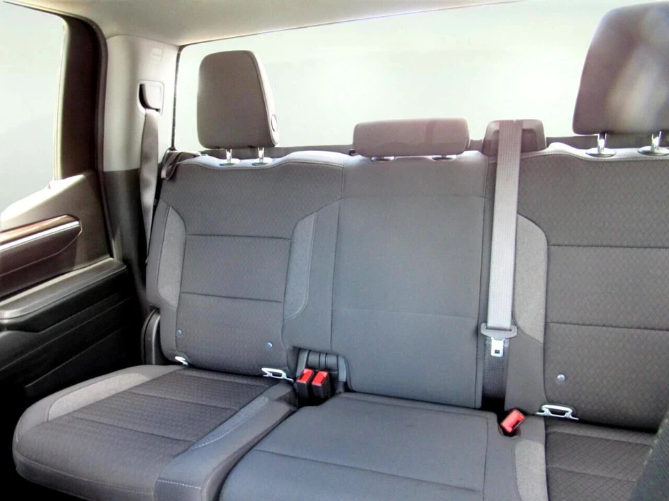 2025 Chevrolet Silverado 4th Gen - Image 11 of 21