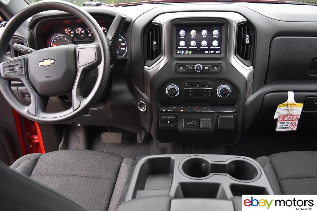 2025 Chevrolet Silverado 4th Gen - Image 15 of 21