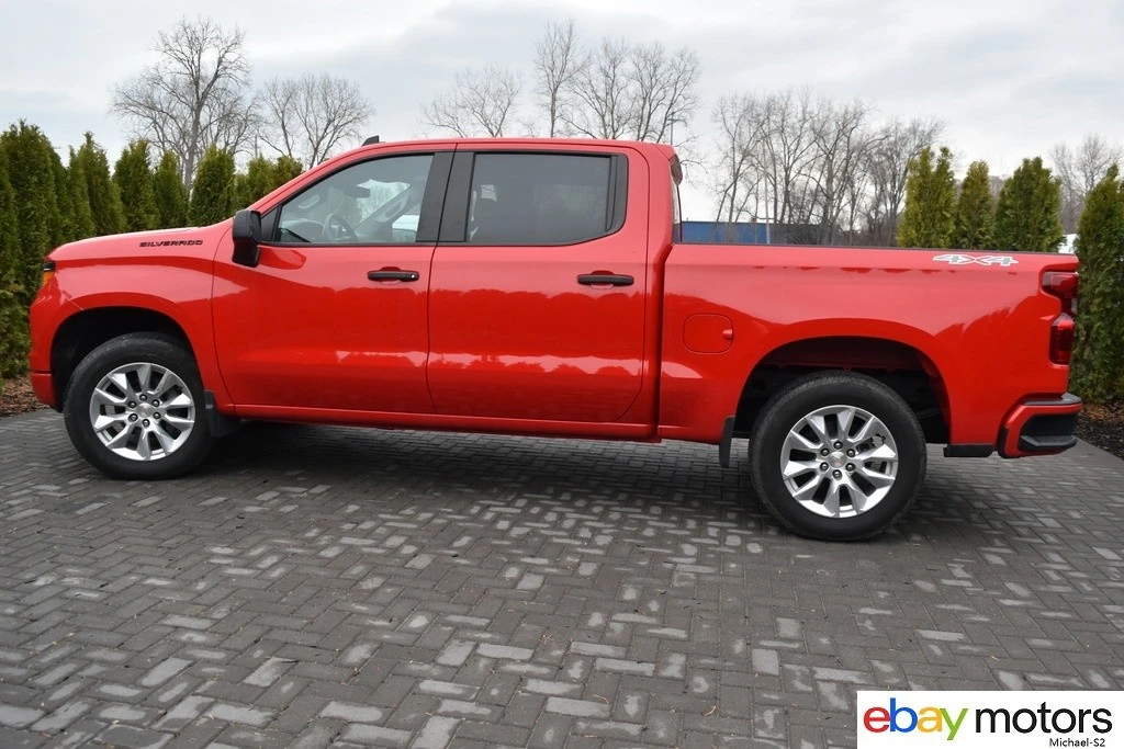 2025 Chevrolet Silverado 4th Gen - Image 9 of 21