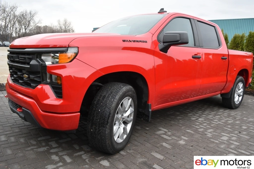 2025 Chevrolet Silverado 4th Gen - Image 10 of 21