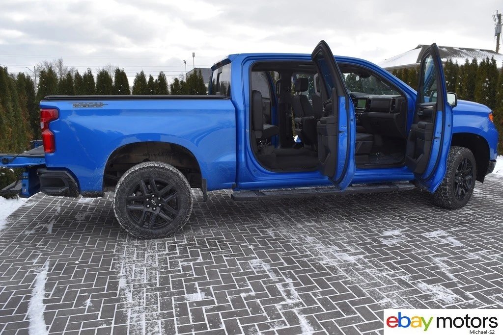 2025 Chevrolet Silverado 4th Gen - Image 20 of 21