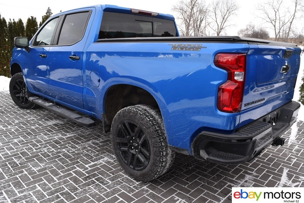 2025 Chevrolet Silverado 4th Gen - Image 8 of 21