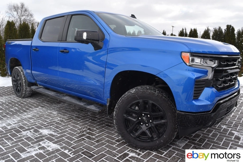 2025 Chevrolet Silverado 4th Gen - Image 3 of 21