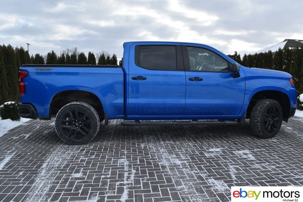 2025 Chevrolet Silverado 4th Gen - Image 4 of 21