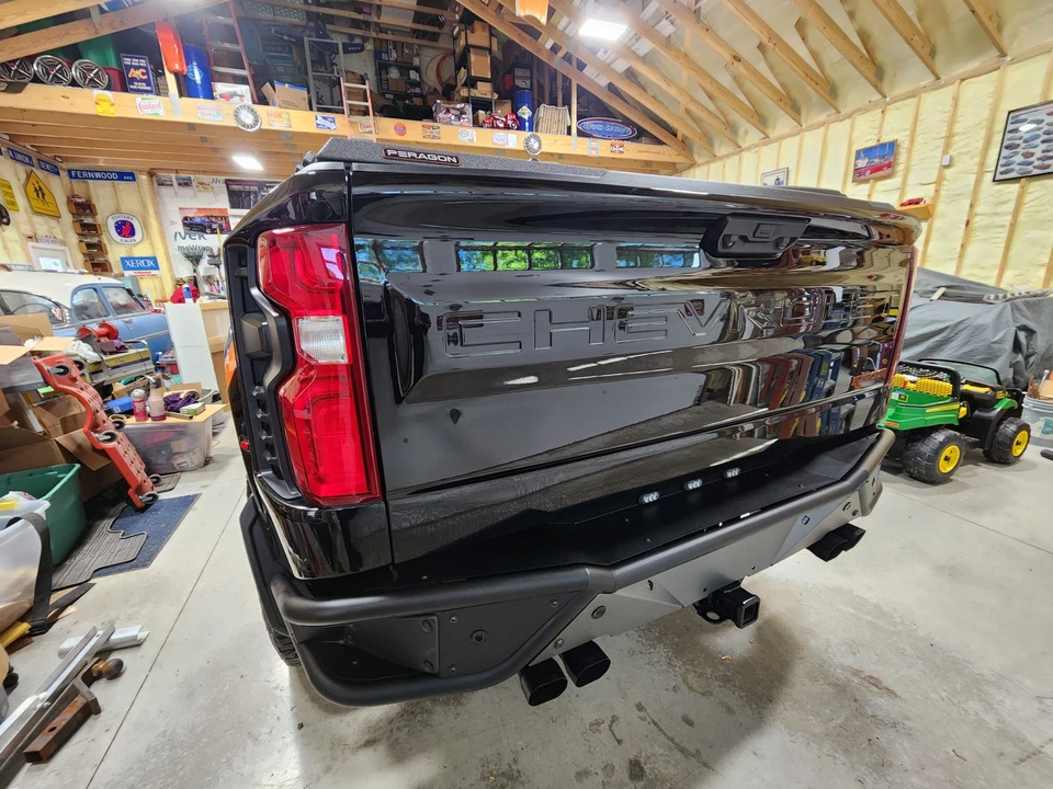 2025 Chevrolet Silverado 4th Gen - Image 3 of 31