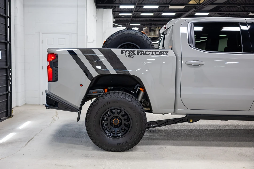2025 Chevrolet Silverado 4th Gen - Image 31 of 31