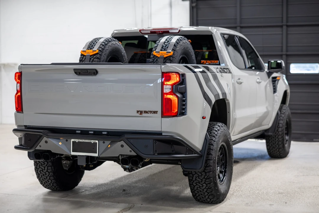 2025 Chevrolet Silverado 4th Gen - Image 12 of 31