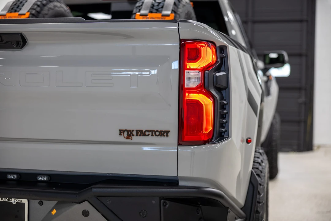 2025 Chevrolet Silverado 4th Gen - Image 27 of 31