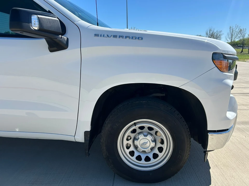 2025 Chevrolet Silverado 4th Gen - Image 7 of 20