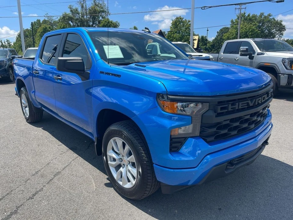 2025 Chevrolet Silverado 4th Gen - Image 7 of 12