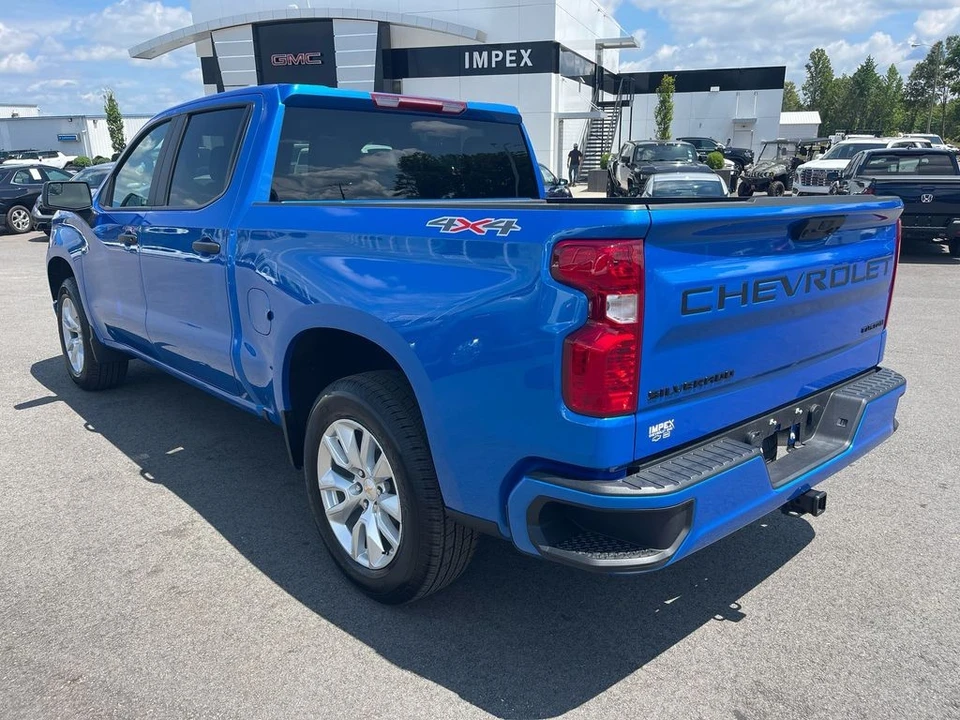 2025 Chevrolet Silverado 4th Gen - Image 3 of 12