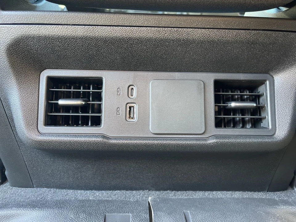 2025 Chevrolet Silverado 4th Gen - Image 12 of 21