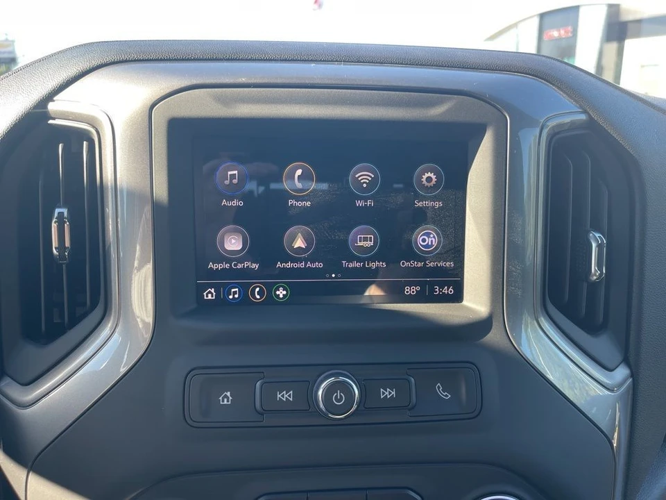 2025 Chevrolet Silverado 4th Gen - Image 18 of 21