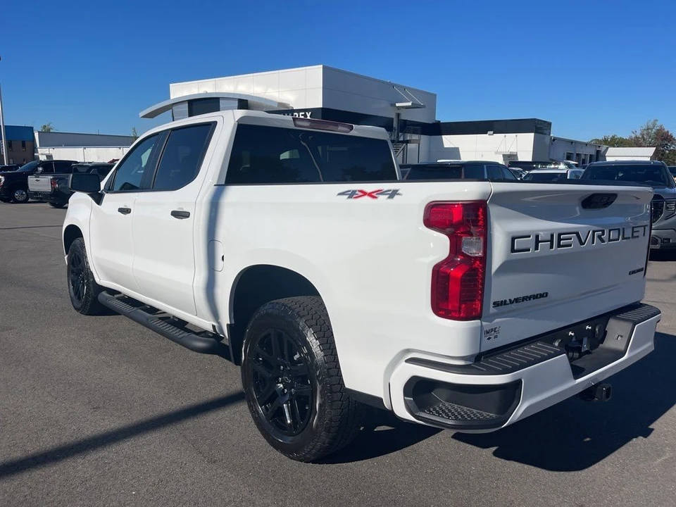2025 Chevrolet Silverado 4th Gen - Image 3 of 21