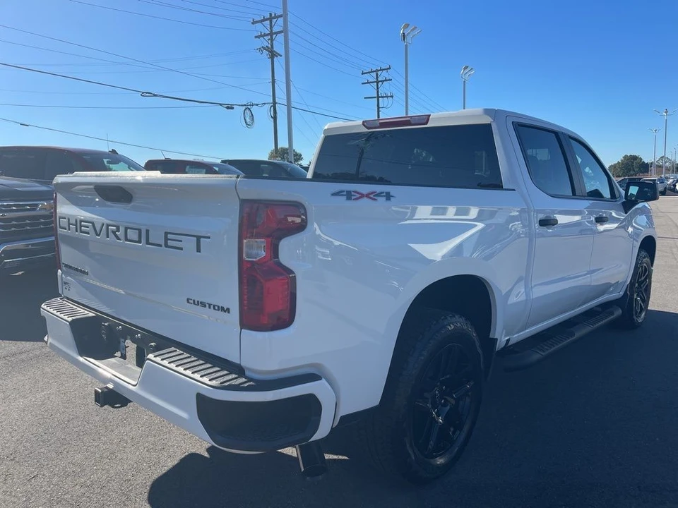 2025 Chevrolet Silverado 4th Gen - Image 5 of 12