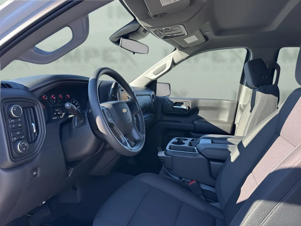 2025 Chevrolet Silverado 4th Gen - Image 9 of 12