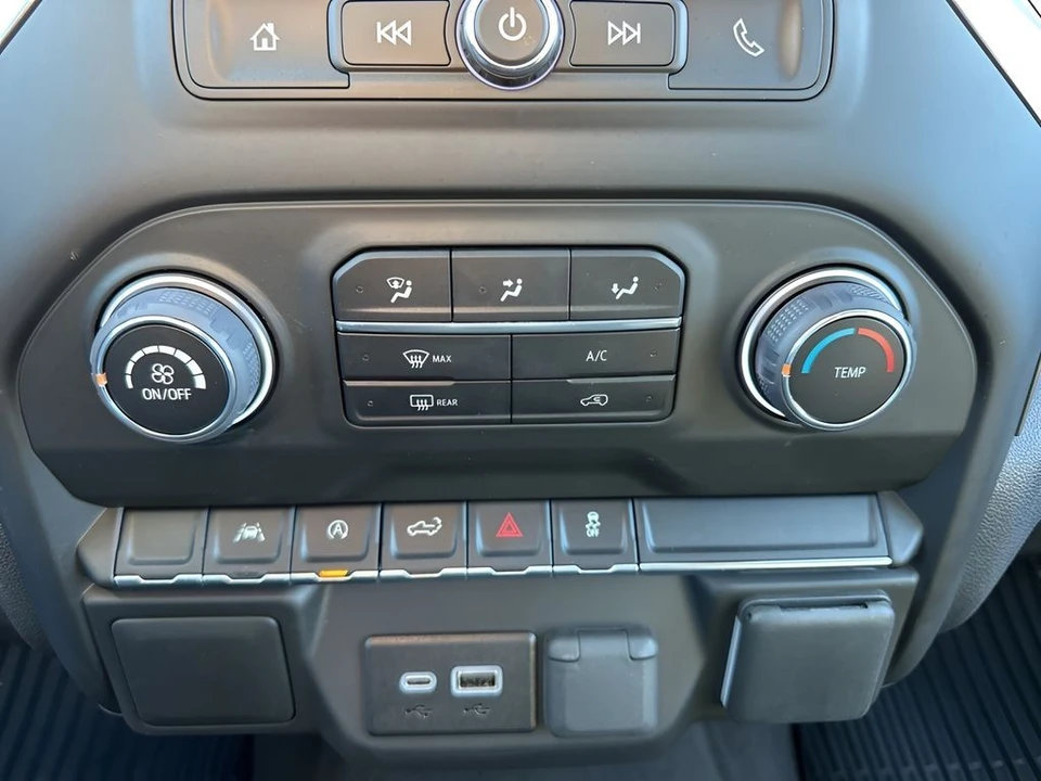 2025 Chevrolet Silverado 4th Gen - Image 17 of 21