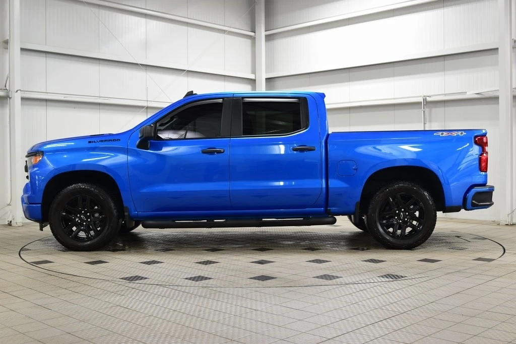 2025 Chevrolet Silverado 4th Gen - Image 4 of 12